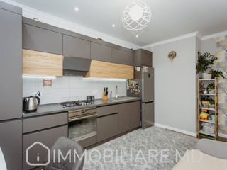 Apartament cu 2 camere, 70 m², Râșcani, Chișinău foto 2