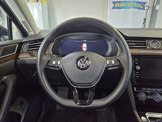 Volkswagen Passat foto 9