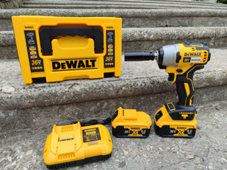 Se vinde gaikovert DeWalt 36v/6ah