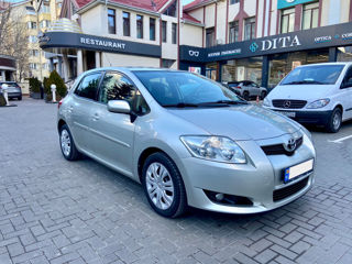 Toyota Auris foto 3