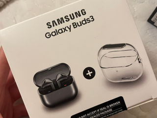 Galaxy buds 3