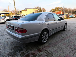 Mercedes E-Class foto 7