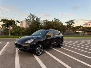 Porsche Cayenne foto 1