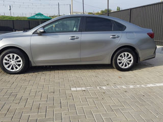 KIA Cerato foto 3