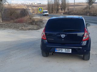 Dacia Sandero foto 3