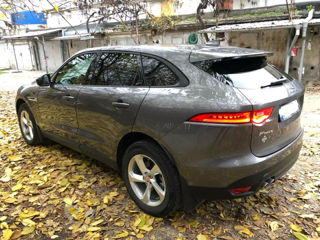 Jaguar F-PACE foto 3