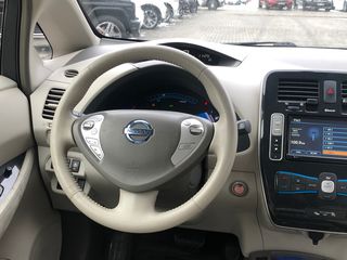 Nissan Leaf foto 11