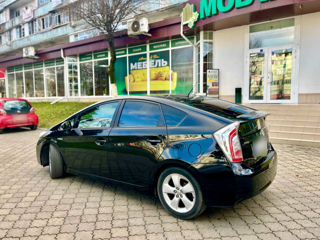 Toyota Prius foto 3