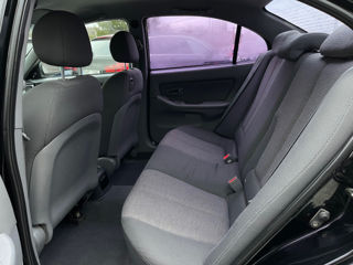 Hyundai Elantra foto 18