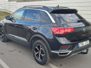 Volkswagen T-Roc foto 7