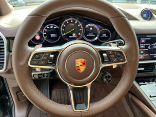 Porsche Cayenne foto 9