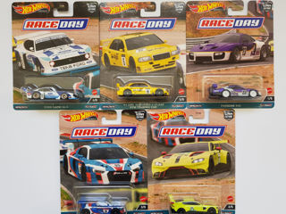 Hot Wheels Premium Race Day / Slide Street / Speed Machines / Exotic Envy / Power Trip / Terra Trek foto 2