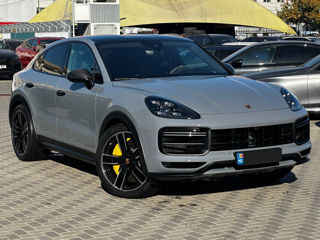 Porsche Cayenne Coupe foto 4