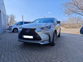 Lexus NX Series foto 1