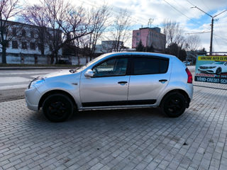 Dacia Sandero foto 4