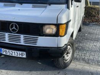 Mercedes 210 310 foto 1