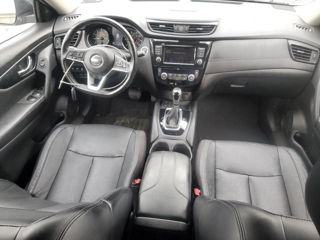 Nissan Rogue foto 9