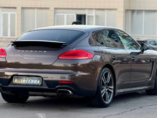 Porsche Panamera foto 4