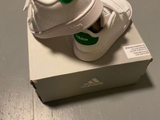 Adidas marimea 24 Noi! foto 2