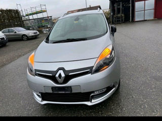 Renault Grand Scenic foto 3