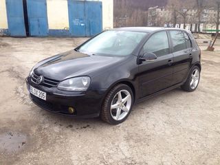 Volkswagen Golf foto 1