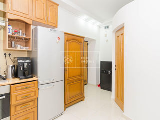 Chirie, oficiu, Centru, bd. Ștefan cel Mare, 153 m.p, 1700€ foto 16