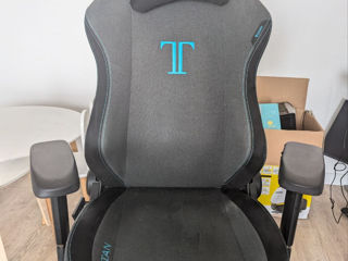 SecretLab Titan 2020