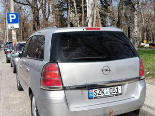 Opel Zafira foto 4