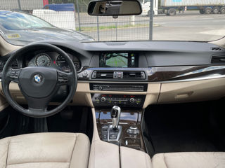 BMW 5 Series foto 12