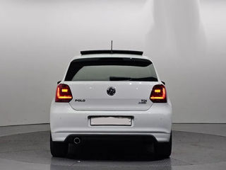 Volkswagen Polo foto 4