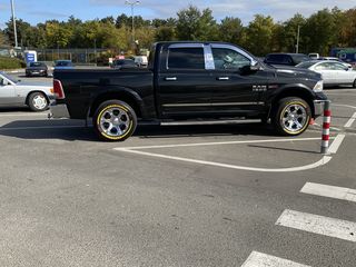 Dodge Ram foto 8