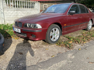 BMW 5 Series foto 5