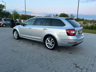 Skoda Octavia foto 4