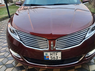 Lincoln MKZ foto 2