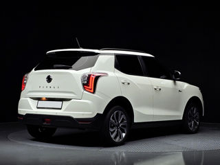 Ssangyong Tivoli foto 2