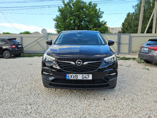 Opel Grandland X foto 2