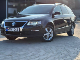 Volkswagen Passat foto 1