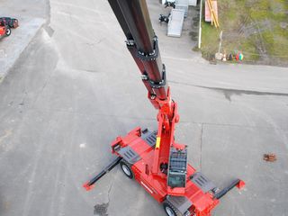 Поворотный телескопический погрузчик Manitou MRT-X 3255 P+ для строительства foto 2