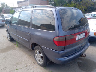 Ford Galaxy foto 4