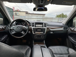 Mercedes GL-Class foto 9