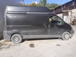 Renault Trafic foto 2