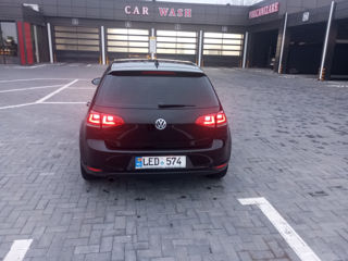 Volkswagen Golf foto 4