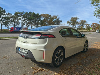 Opel Ampera foto 6