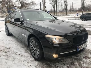 BMW 7 Series foto 1