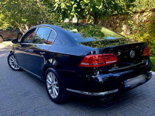 Volkswagen Passat foto 2