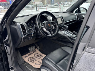 Porsche Cayenne foto 9