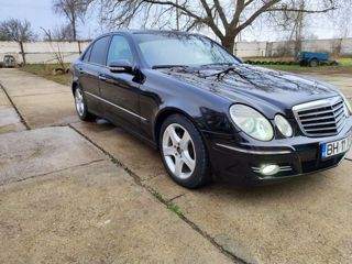 Mercedes E-Class foto 3