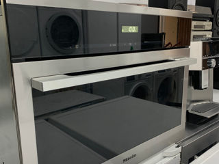 Cuptorul cu abur Miele adunarea germană ! foto 0