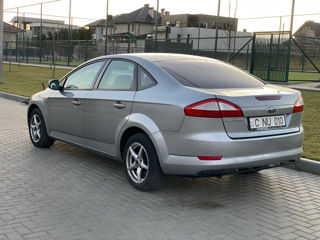 Ford Mondeo foto 4