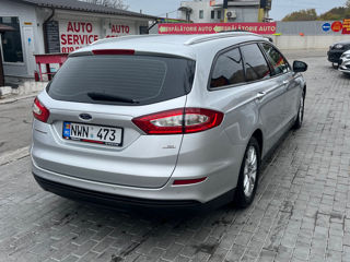 Ford Mondeo foto 3